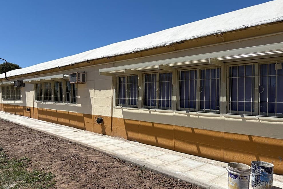 Córdoba acreditó más de $1.500 millones para obras en escuelas del interior en octubre