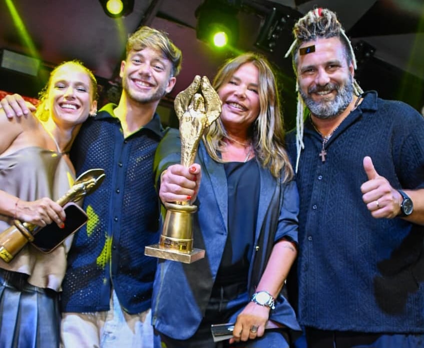 Suspendan la boda se consagró con el Concert de Oro en Villa Carlos Paz