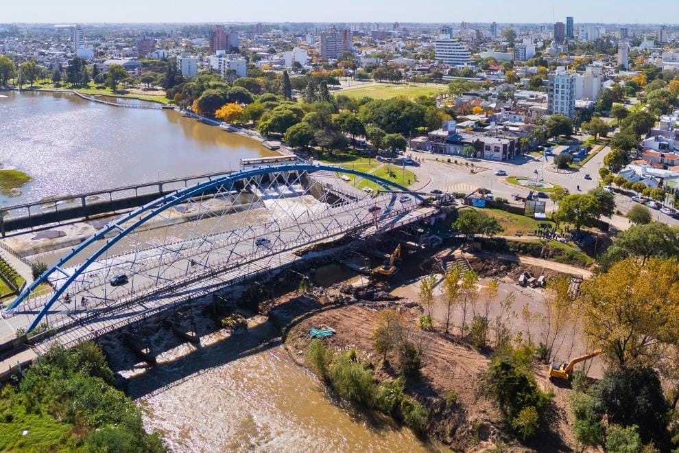 Río Ctalamochita: la Provincia ejecuta una obra de protección hídrica clave para Villa María y la región