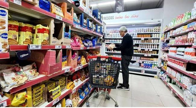 Las ventas minoristas pyme volvieron a caer en julio y acumulan una baja de 2,7% en el año